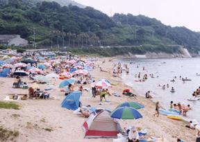 室津ビーチ