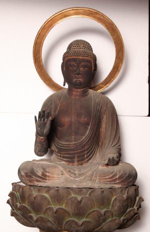 宝幢如来坐像の写真